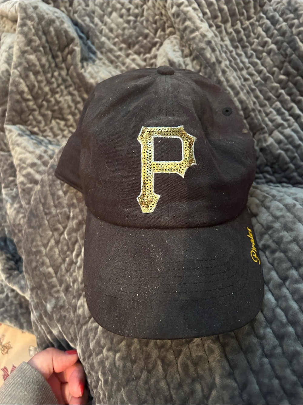 Black Baseball Cap with Gold 'Pirates' Logo - ‘47